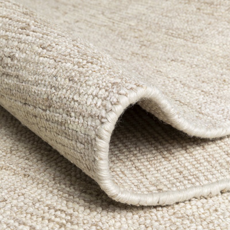 Tapis de de luxe design beige en soie de bambou et laine