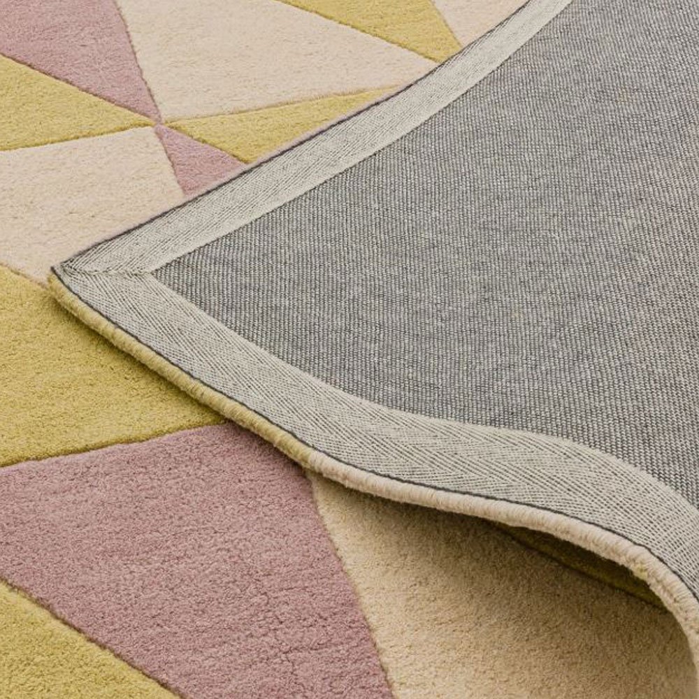 Tapis de luxe au motif triangulaire en laine nuances de bleu par Joseph Lebon