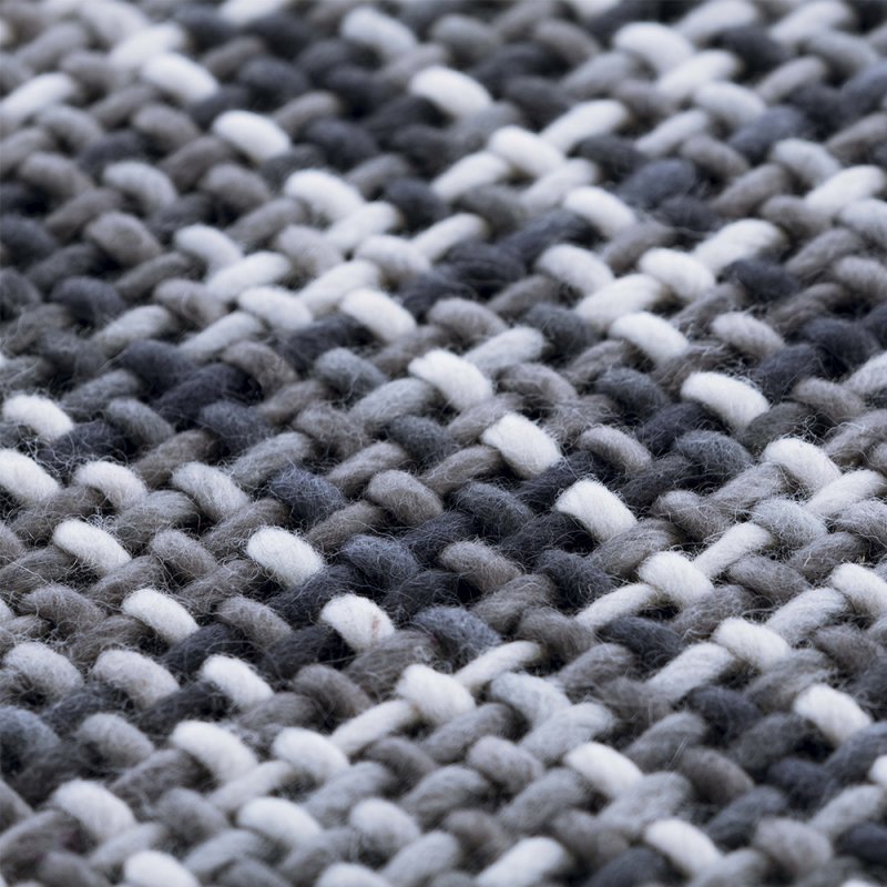 Tapis gris en laine noué main Lama par Gan Rugs
