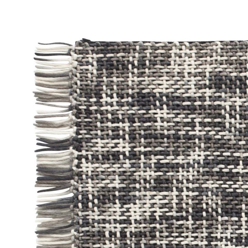 Tapis gris en laine noué main Lama par Gan Rugs