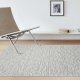 Tapis en laine beige aux effets tricotés par RAGOLLE