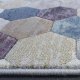 Tapis design aux motifs hexagonaux multicolore