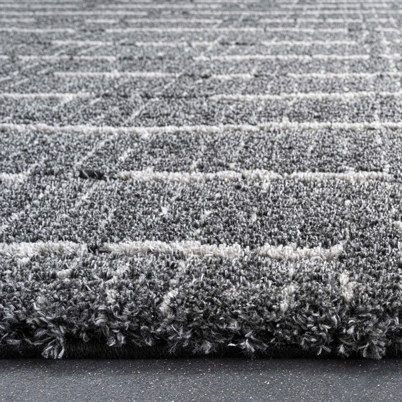 Tapis moderne et tendance gris foncé