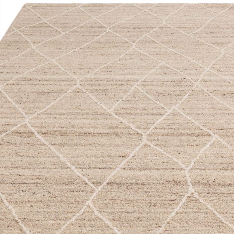 Tapis moderne style berbère beige naturel par Joseph Lebon