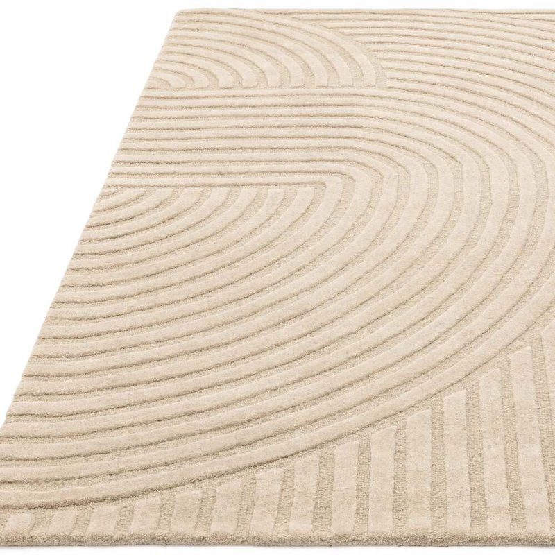 Tapis moderne en laine beige sable par Joseph Lebon
