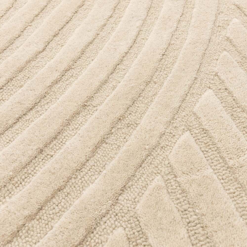Tapis moderne en laine beige sable par Joseph Lebon