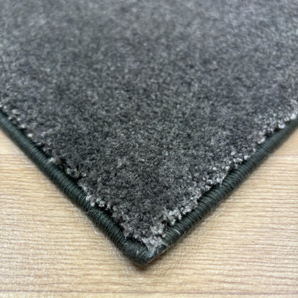 Echantillon tapis sur mesure GARI finition repli