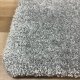 Tapis doux et moelleux sur mesure gris clair anti tache en polyester