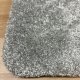 Tapis sur mesure moelleux gris clair 100% polyester