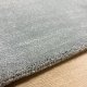Tapis sur mesure très doux gris clair effet viscose
