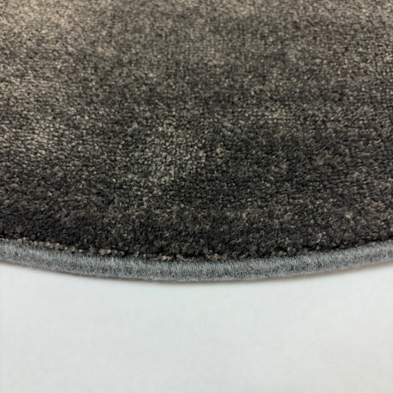 Tapis sur mesure très doux rond gris anthracite effet viscose en polyamide