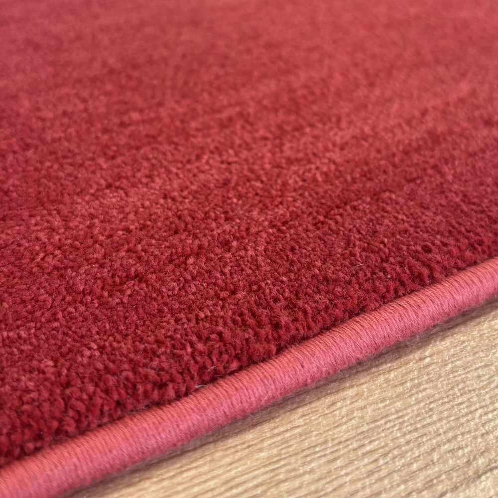 Echantillon tapis sur mesure ANITA finition surjet