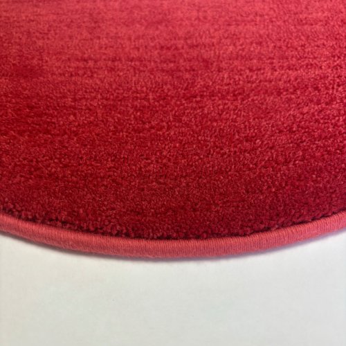 Tapis sur mesure rond très doux rouge en polyamide