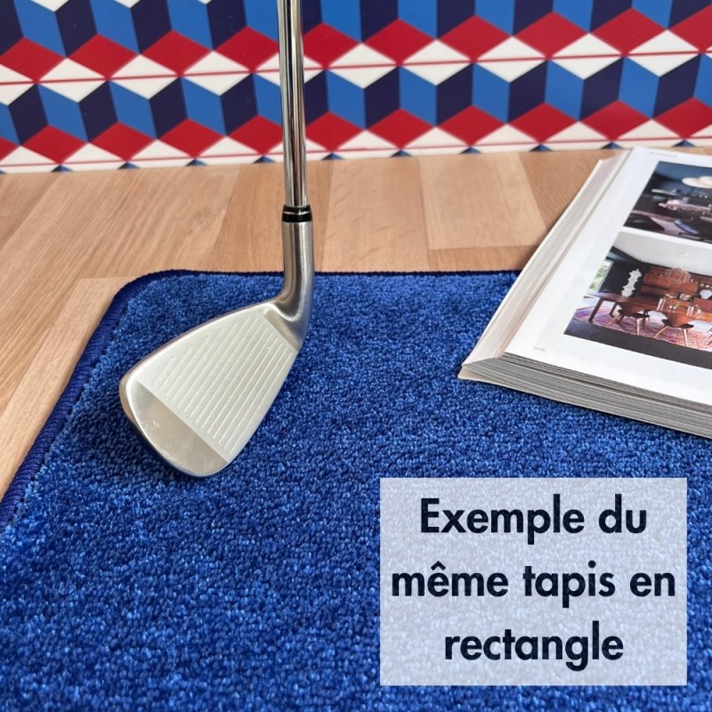 Tapis sur mesure rond bleu roi en polyamide doux avec effet viscose par Vorwerk