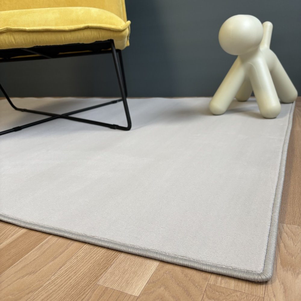 Tapis fin gris perle 120 x 180 cm