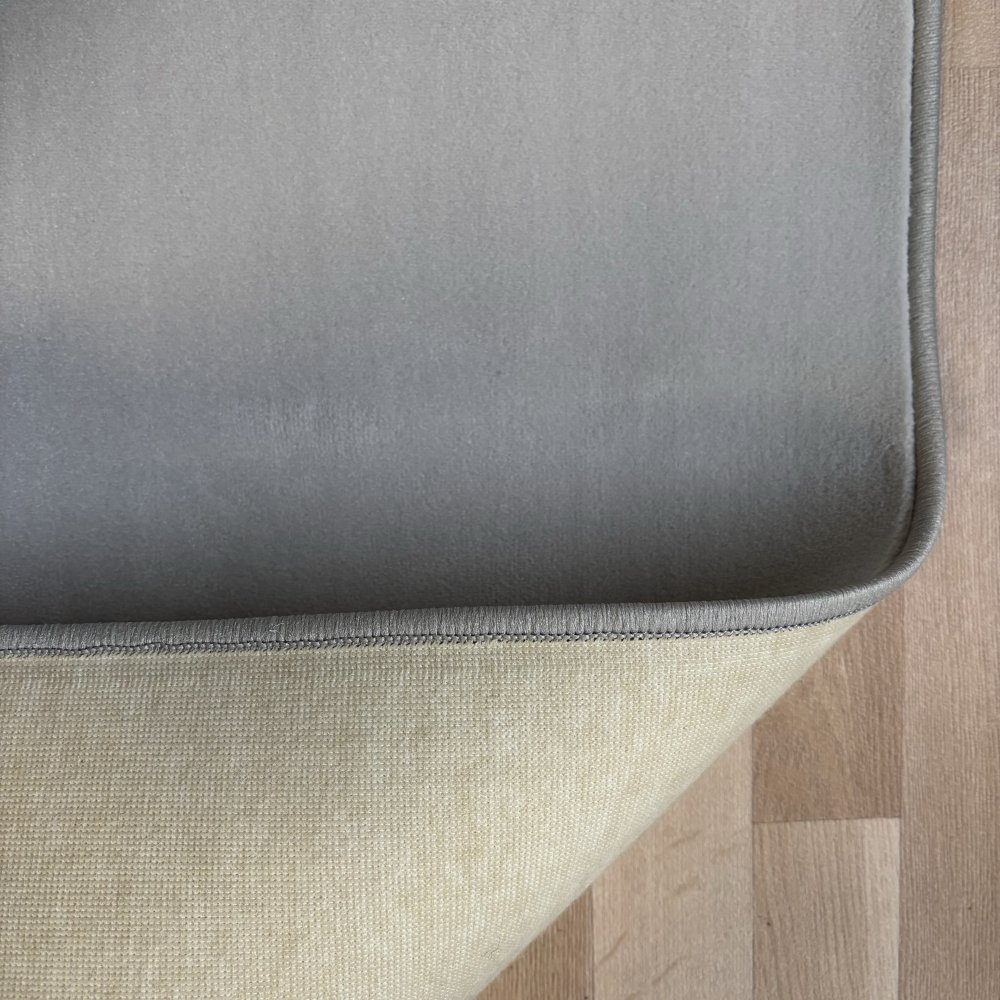Tapis fin gris perle 120 x 180 cm