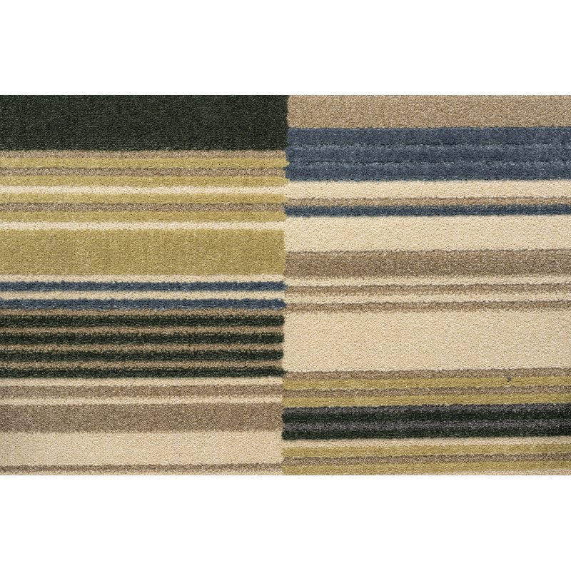 Tapis doux et texturé dans les dégradés de beige