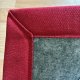 Tapis sur mesure rose doux et résistant finition gansée