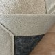 Tapis sur mesure beige clair doux et résistant finition gansée