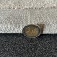 Tapis sur mesure beige clair doux et résistant finition gansée