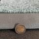 Tapis sur mesure bleu doux et résistant finition gansée