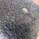 Tapis sur mesure gris foncé épais et très doux