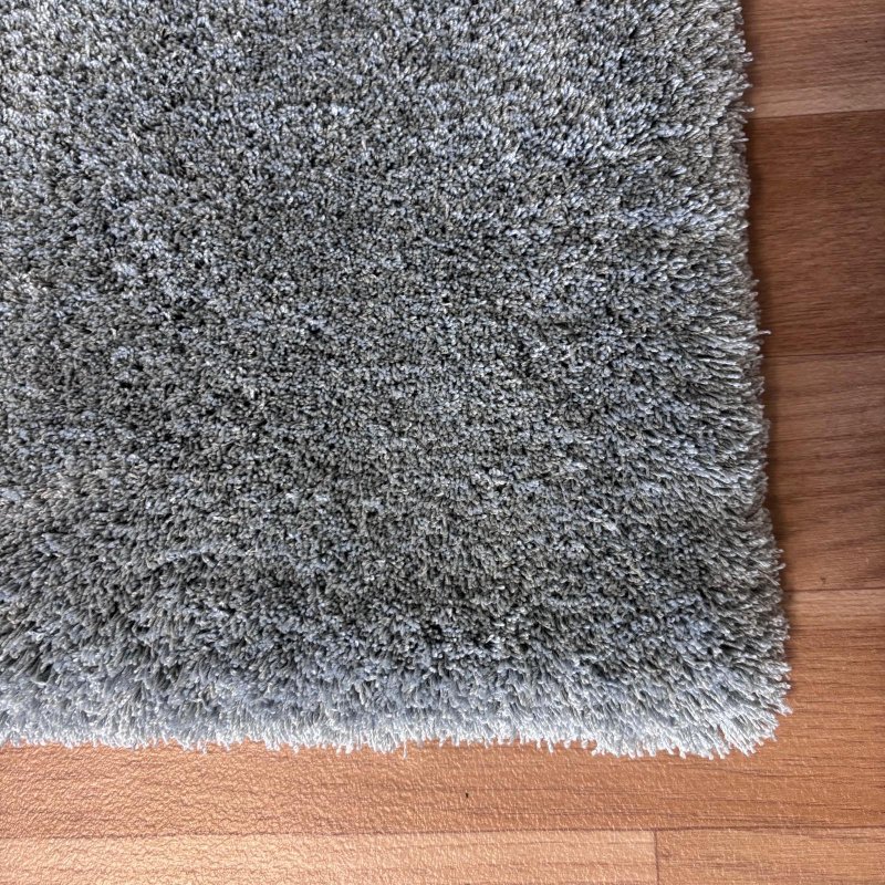 Tapis sur mesure bleu épais et très doux