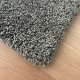 Tapis sur mesure gris foncé épais et moelleux