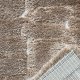 Tapis design texturé beige foncé