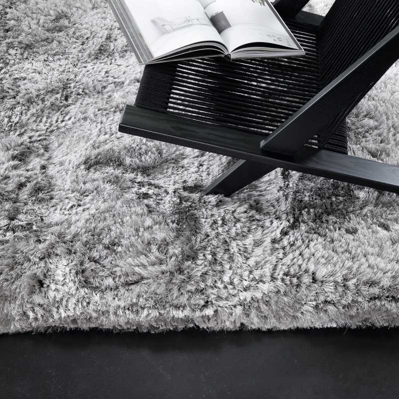 Tapis de prestige gris uni à longues mèches par Ligne Pure