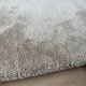 Tapis de de luxe design beige sur mesure aspect viscose finition repli