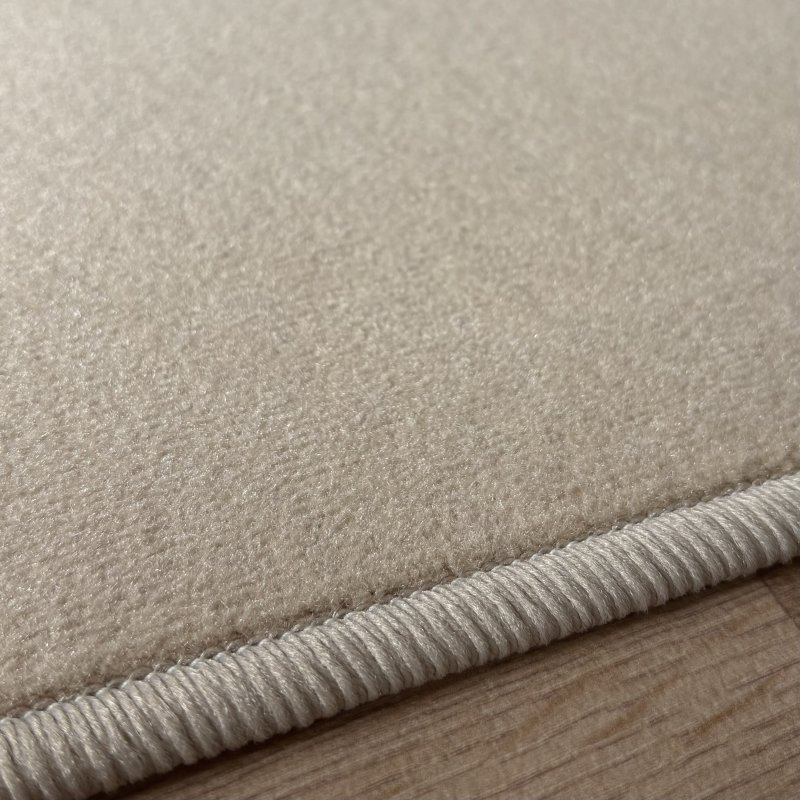 Tapis sur mesure beige en polyamide par Vorwerk