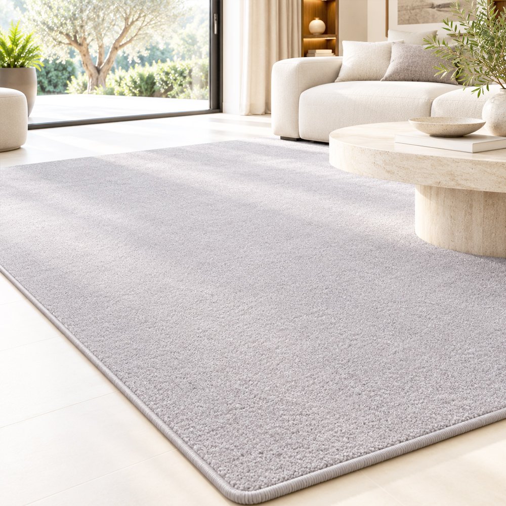 Tapis sur mesure en pure laine vierge gris clair