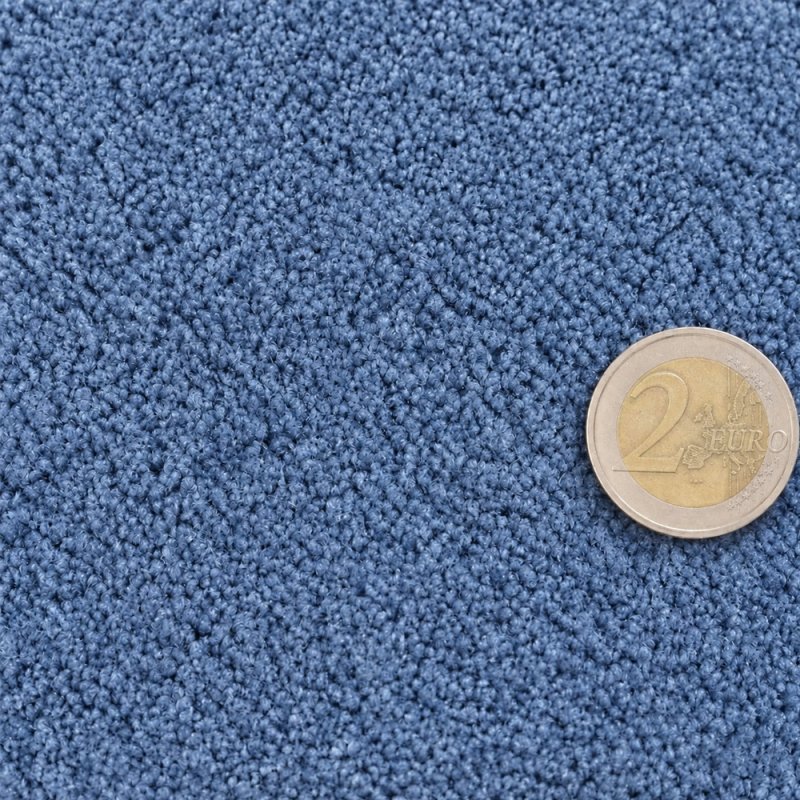 Tapis sur mesure en pure laine vierge bleu clair