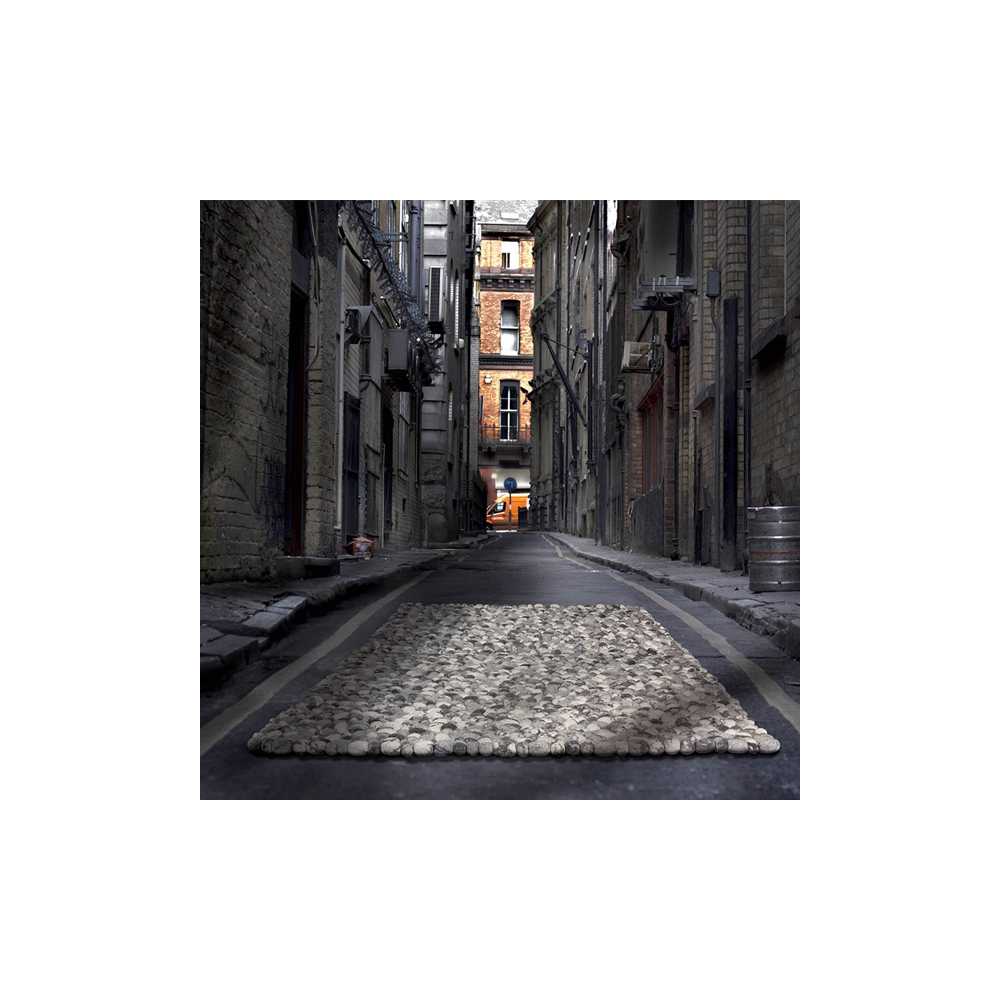 Tapis sur mesure gris avec galets en laine On the Rocks par Angelo