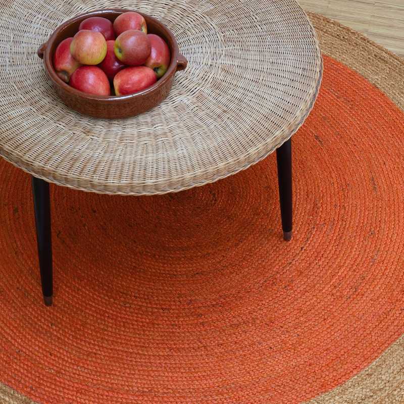 Tapis rond rouge à contour beige en jute tissé à la main