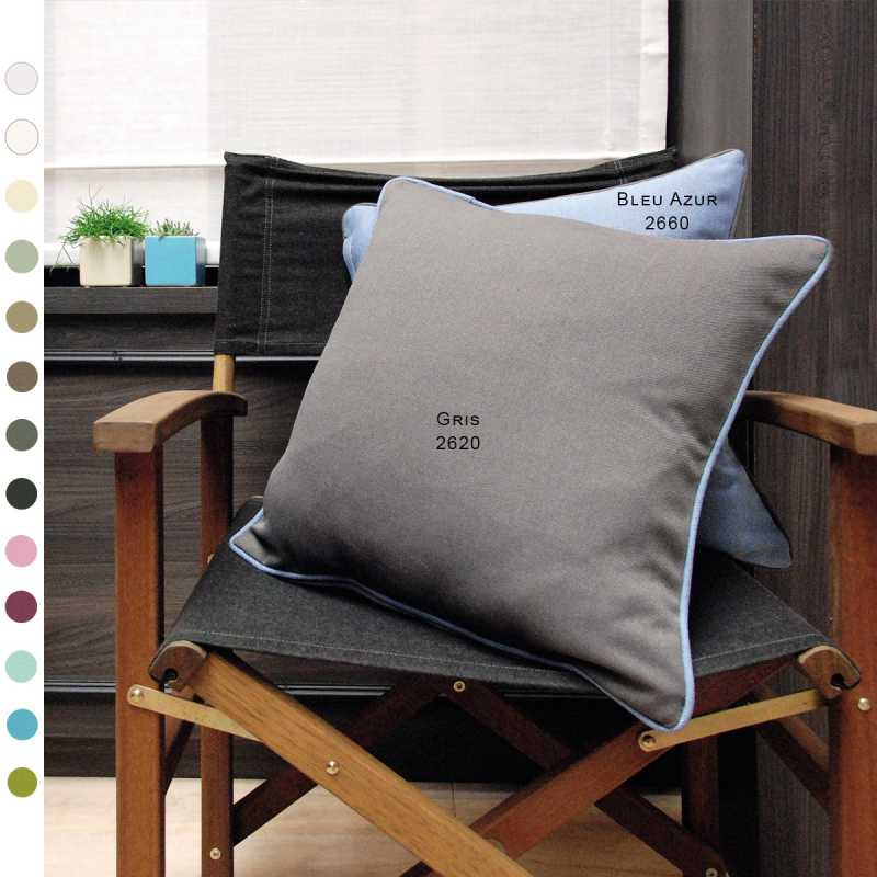 Coussin personnalisable doux uni ou bicolore taille 45 x 45 cm choix parmi 13 couleurs