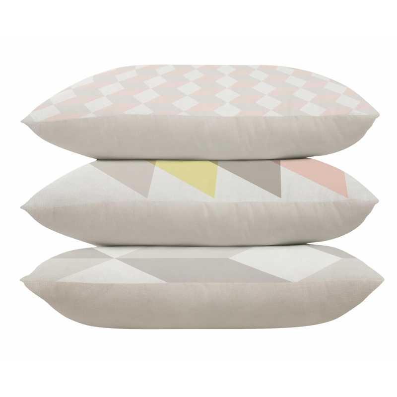 Coussin contemporain effet 3D fabriqué en France par Edito PAris