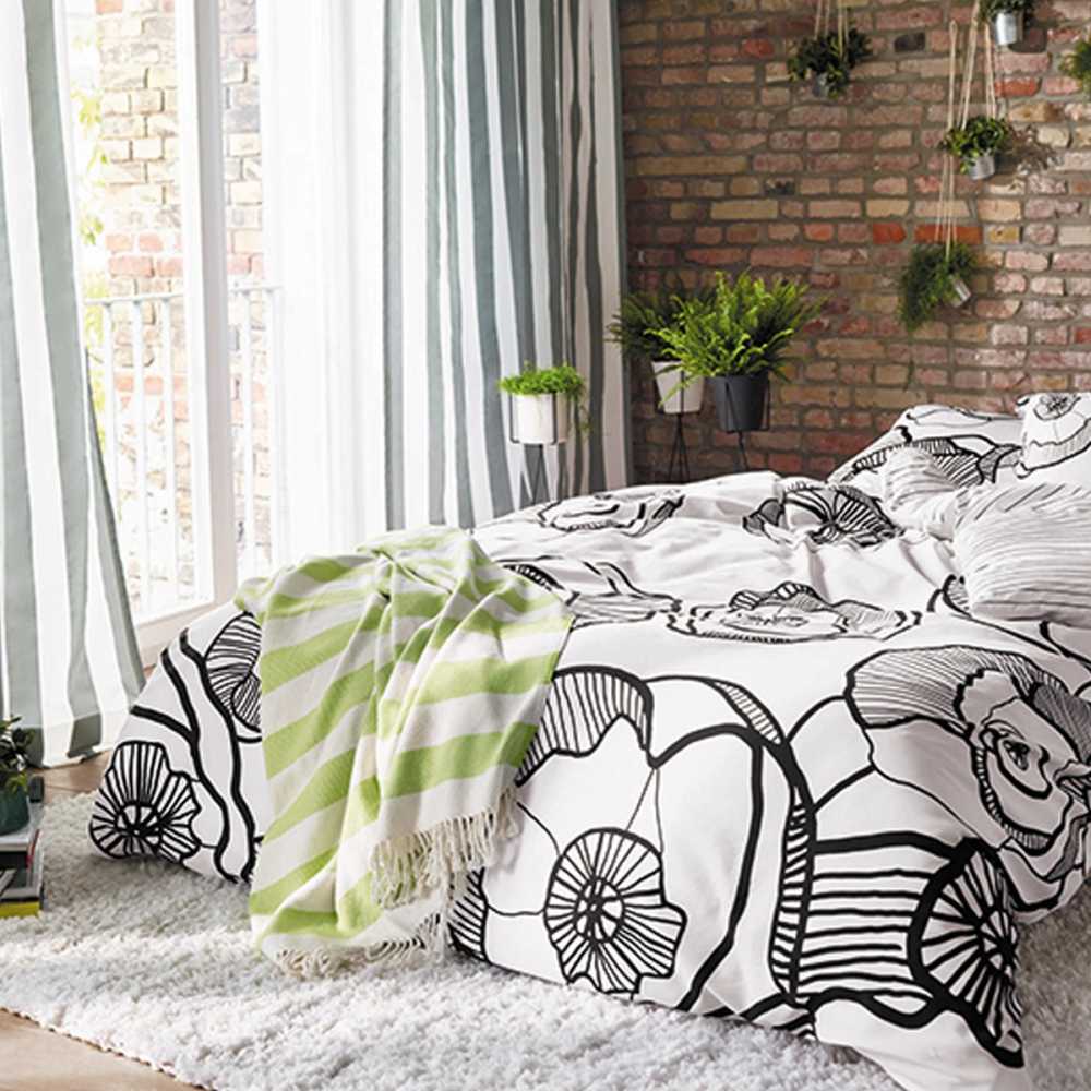Plaid contemporain rayé blanc et vert par Esprit Home