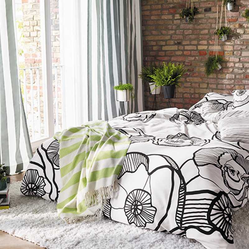 Plaid contemporain rayé blanc et vert par Esprit Home