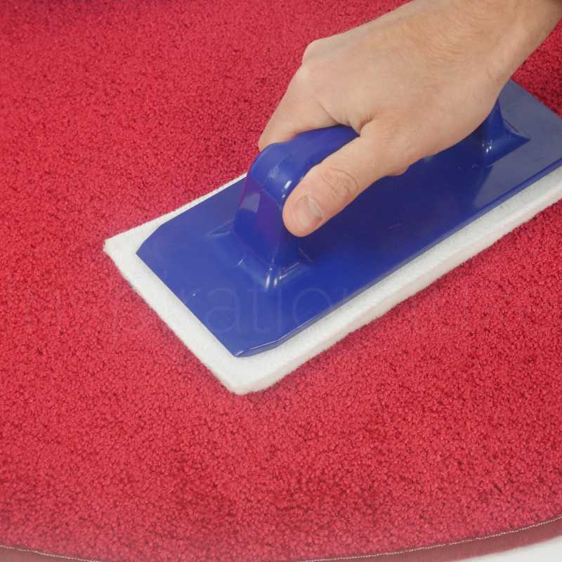 Brosse d'entretien pour tapis, plaid, canapé et coussin par Inspiration Luxe