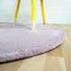 Tapis rond sur mesure rose moelleux par Inspiration Luxe Editions